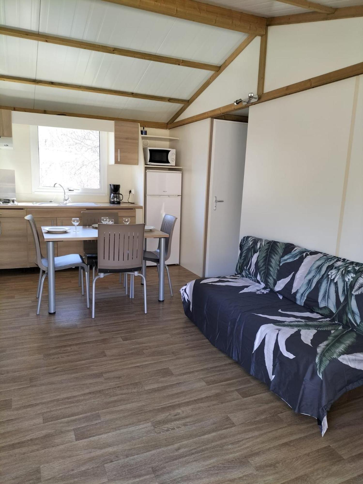 Village De Chalets Et Camping La Pierre De L'Aigle La Bréole Cameră foto